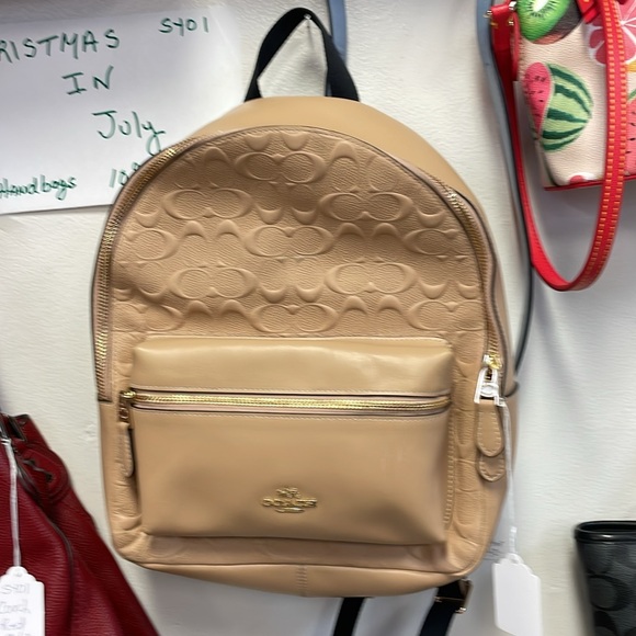 Beautiful Coach Backpack - Picture 4 of 10